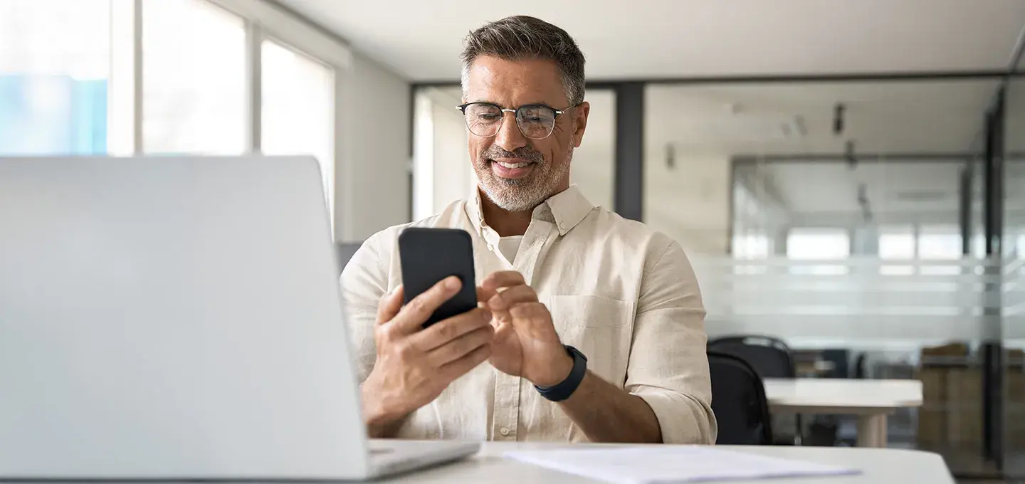 Smart Device Connector